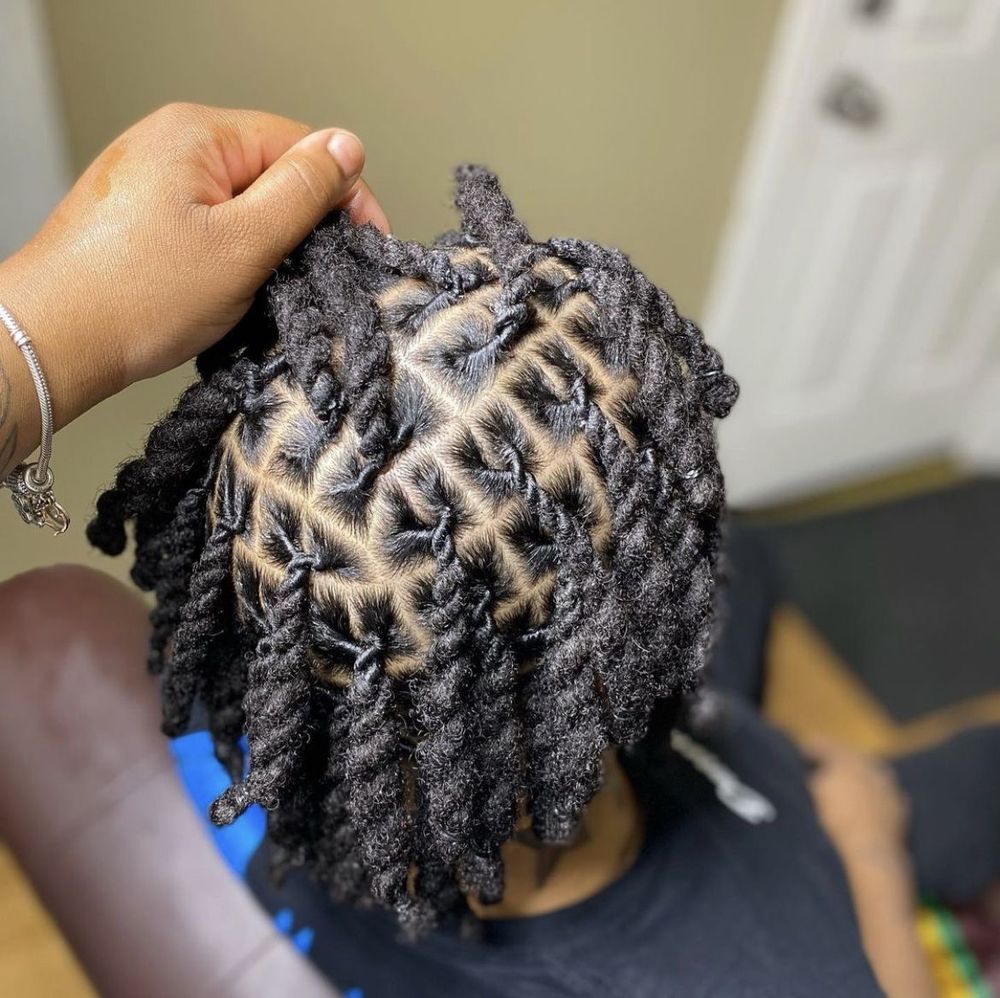 Locs By Miza Logo