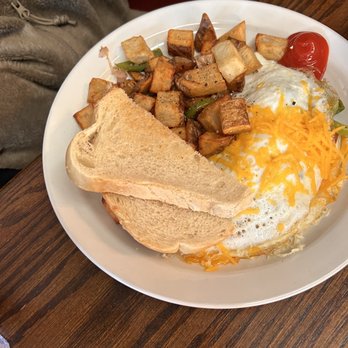 MeMe's Cafe - Veggie omelette with egg whites - American Near Me - Springdale, Utah MeMe's Cafe - Veggie omelette with egg whites - American Near Me - Springdale, Utah