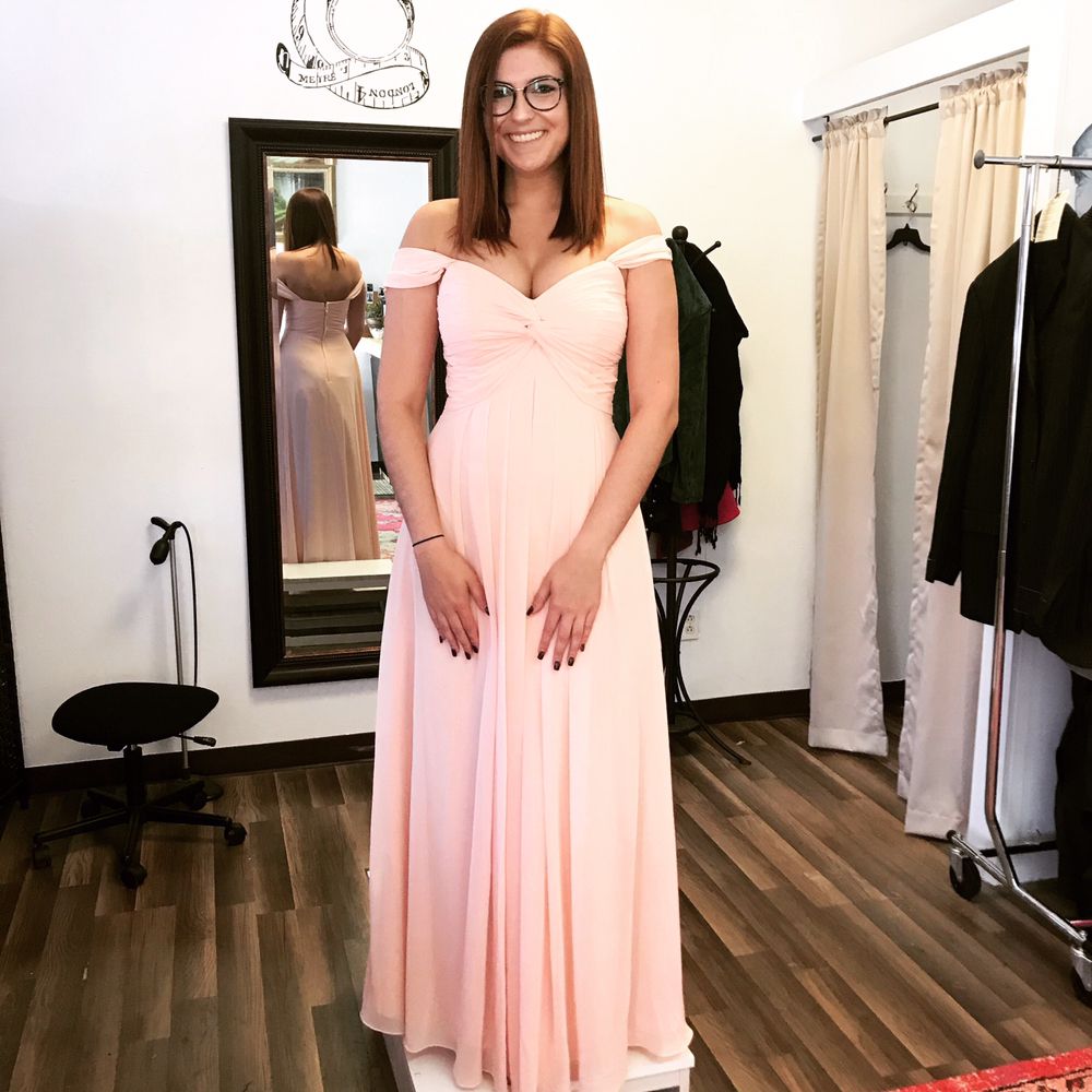 SEW PERFECT TAILORING AND ALTERATIONS - 84 Photos & 31 Reviews - Sewing