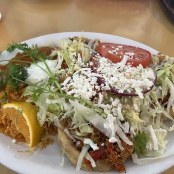 La Barca Jalisco Restaurant - sopes - Mexican Near Me - Pico Rivera, California La Barca Jalisco Restaurant - sopes - Mexican Near Me - Pico Rivera, California