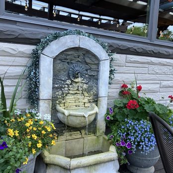 Balistreri's Bluemound Inn - Outdoor patio fountain - Pizza Near Me - Milwaukee, Wisconsin Balistreri's Bluemound Inn - Outdoor patio fountain - Pizza Near Me - Milwaukee, Wisconsin