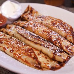 Manhattan in the Desert - Cheese blintzes