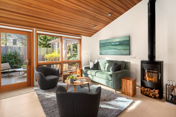 Coast Cabins by null