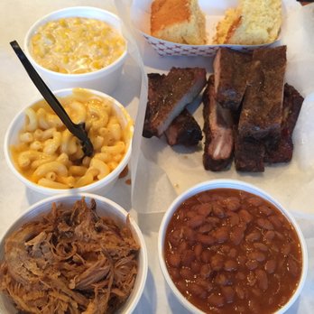 Smokeshow Barbeque - Like everything we ordered, the most tender ribs i had, like the pork & beans that compliments the ribs - Barbeque Near Me - Concord, New Hampshire