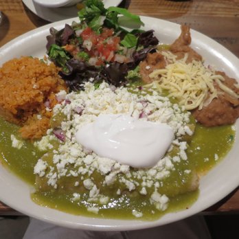 Cafe El Tapatio - Bellas enchiladas dinner - Mexican Near Me - Glenview, Illinois