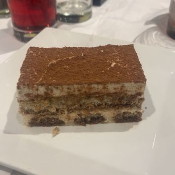 Enzo's - Tiramisu - Italian Near Me - Bronx, New York