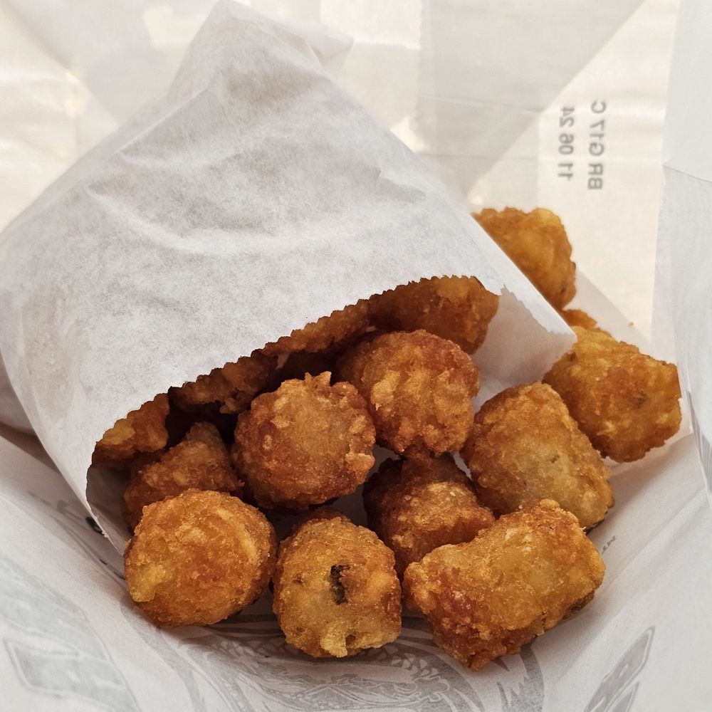 Sharks Burger - Tots! - Burgers Near Me - Leander, Texas Sharks Burger - Tots! - Burgers Near Me - Leander, Texas