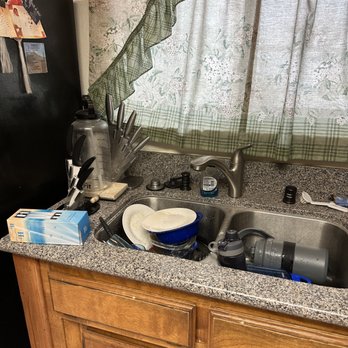 Sparkle and Shine Solutions - Home Cleaning Near Me