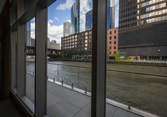 150 North Riverside by null