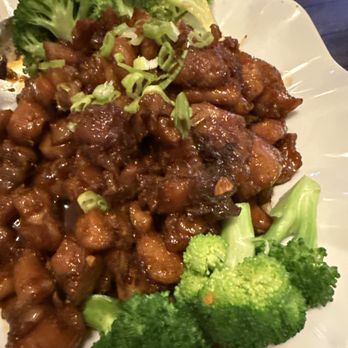 Eggroll King - House Special Chicken* - Chinese Near Me - Huntington Beach, California Eggroll King - House Special Chicken* - Chinese Near Me - Huntington Beach, California