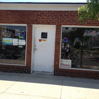 Ike's Bicycles - Entrance to the bike shop, next to the motorcycle shop - Bikes Near Me - Richmond, Indiana Ike's Bicycles - Entrance to the bike shop, next to the motorcycle shop - Bikes Near Me - Richmond, Indiana