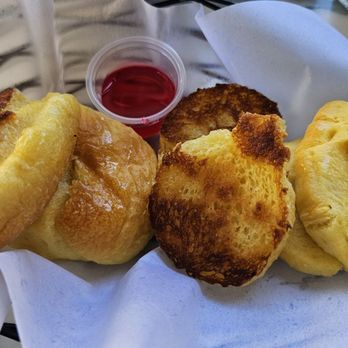 Liliha Bakery - Breakfast begins with a complimentary basket of amazing butter buns, served with cherry jelly. - Bakeries Near Me - Honolulu, Hawaii Liliha Bakery - Breakfast begins with a complimentary basket of amazing butter buns, served with cherry jelly. - Bakeries Near Me - Honolulu, Hawaii