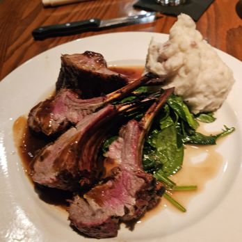 Cedar Creek Inn - Rack of lamb with garlic mashed potatoes and spinach - New American Near Me - Brea, California Cedar Creek Inn - Rack of lamb with garlic mashed potatoes and spinach - New American Near Me - Brea, California