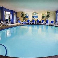 Crowne Plaza Suites Arlington - Ballpark - Stadium