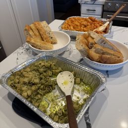 Pesto, vegan pomodoro and focaccia Pesto, vegan pomodoro and focaccia