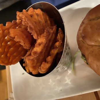 Root Down DIA - Sweet potato fries - New American Near Me - Denver, Colorado
