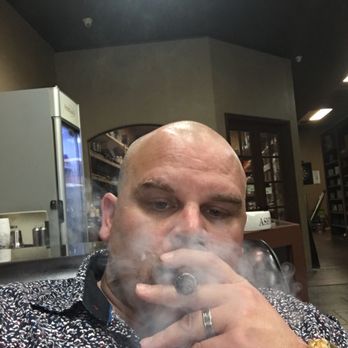 Cigar Mas Fino - Tobacco Shops Near Me - Bakersfield, California