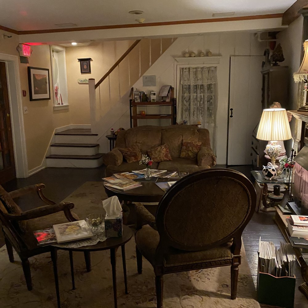 Pig Hill Inn - Bed & Breakfast Near Me - Cold Spring, New York Pig Hill Inn - Bed & Breakfast Near Me - Cold Spring, New York