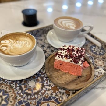 Qamaria Coffee - Coffee & Tea Near Me - Fullerton, California