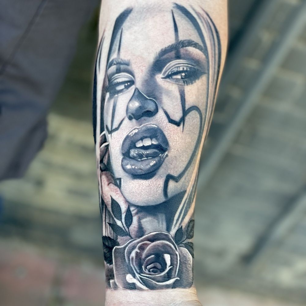 Abstract Wolf Fine Line Tattoo – Tattoobnb, image size:1000x1000