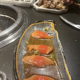 Salmon carpaccio