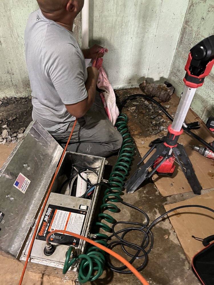 Slide of Tommy Malozi Jr Sewer Drain and Plumbing