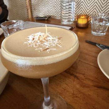 Belles Beach House - Coconut Banana Espresso Martini - Tiki Bars Near Me - Venice, California Belles Beach House - Coconut Banana Espresso Martini - Tiki Bars Near Me - Venice, California