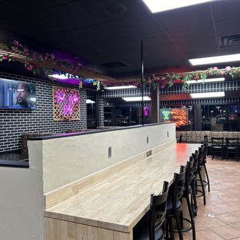 El Toro Express - More open seating - Mexican Near Me - Miamisburg, Ohio El Toro Express - More open seating - Mexican Near Me - Miamisburg, Ohio