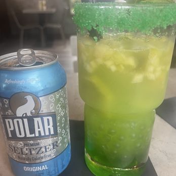 D’Medallo Fast Food - Green Apple/kiwi seltzer drink. Very sweet - Fast Food Near Me - Elizabeth, New Jersey D’Medallo Fast Food - Green Apple/kiwi seltzer drink. Very sweet - Fast Food Near Me - Elizabeth, New Jersey