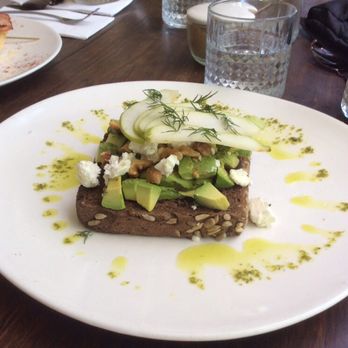 Black Oak Restaurant - Breakfast & Brunch Near Me - Casuarina, NSW