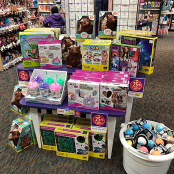 Learning Express Toys - Toy Stores Near Me - Glen Ellyn, Illinois