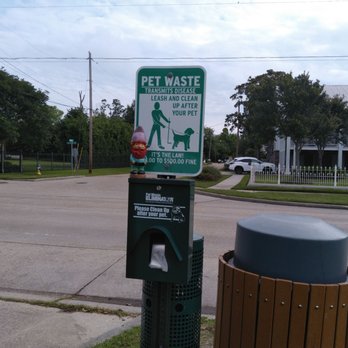 Mandeville Lakefront - Landmarks & Historical Buildings Near Me - Mandeville, Louisiana