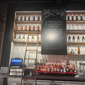 Vyne - Wine Bars Near Me - Seattle, Washington
