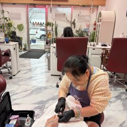 Trina’s Nail & Beauty Spa