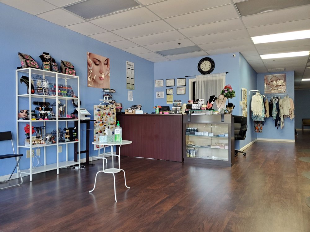 UNIQUE THREADING SALON AND SPA Updated July 2024 32 Reviews 26 E Debbie Ln, Mansfield