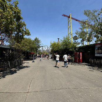 Six Flags Discovery Kingdom - Amusement Parks Near Me - Vallejo, California Six Flags Discovery Kingdom - Amusement Parks Near Me - Vallejo, California