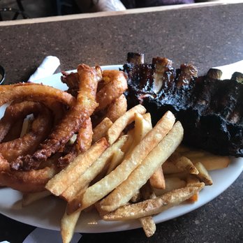 Gipper's Restaurant & Bar - Half rack of ribs - Sports Bars Near Me - Grand Rapids, Michigan Gipper's Restaurant & Bar - Half rack of ribs - Sports Bars Near Me - Grand Rapids, Michigan