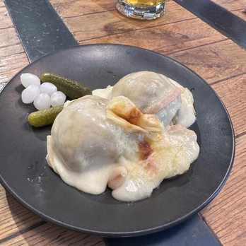 Raclette Factory - Swiss Food Near Me - Zürich, ZH Raclette Factory - Swiss Food Near Me - Zürich, ZH