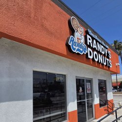 Randy’s Donuts