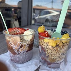 Alohana Acai Bowls & Coffee - BEST Acai bowls! (Upper & Rivi) yum!