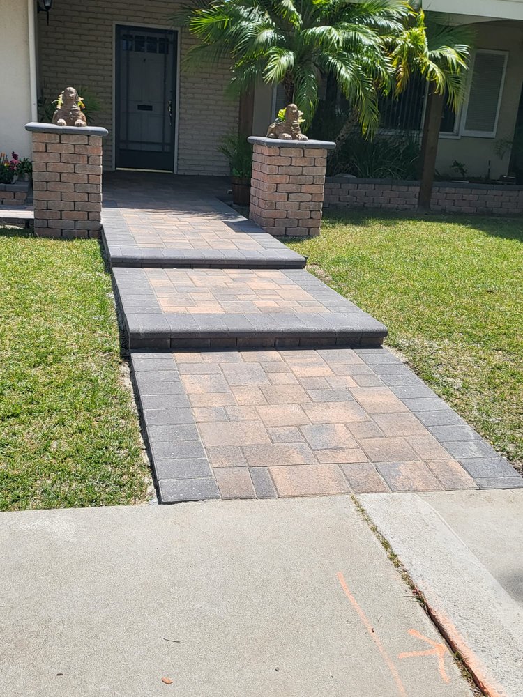 Slide of Zaza Remodeling