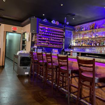 Nina’s Cafe Bar - Bar area. - French Near Me - Bell, California
