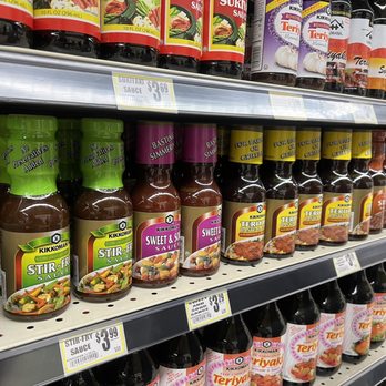 Dragon Star Supermarket - Sauce aisle - Meat Shops Near Me - Minneapolis, Minnesota