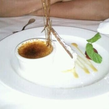 Lahaina Grill - Maui Vanilla Bean Creme Brulee - Seafood Near Me - Lahaina, Hawaii Lahaina Grill - Maui Vanilla Bean Creme Brulee - Seafood Near Me - Lahaina, Hawaii