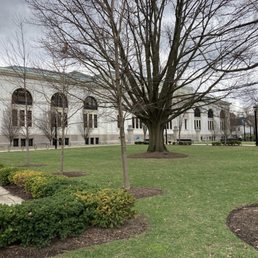 Exterior photo of Columbus Metropolitan Library - Columbus, Ohio Exterior photo of Columbus Metropolitan Library - Columbus, Ohio