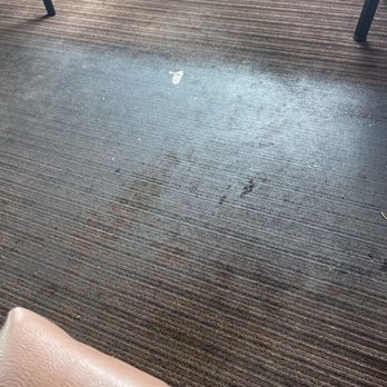 Applebee's Grill + Bar - Greasy carpet - American Near Me - Mount Vernon, Illinois Applebee's Grill + Bar - Greasy carpet - American Near Me - Mount Vernon, Illinois