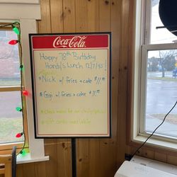 Handy's Lunch - Specials