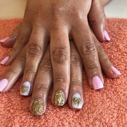 Doris's Nails