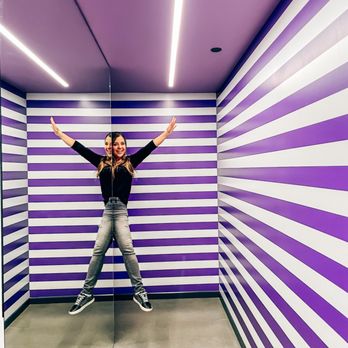 Museum of Illusions - Bloomington - Museums Near Me - Bloomington, Minnesota Museum of Illusions - Bloomington - Museums Near Me - Bloomington, Minnesota