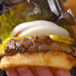 Cheeseburger